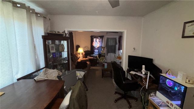 833 Greensburg Pike, Chalfant Boro, PA 15112
