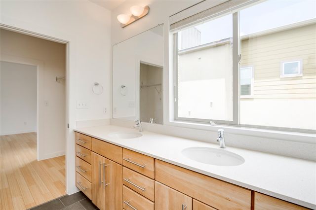 5237 Sendero Hills PKWY, Austin, TX 78724
