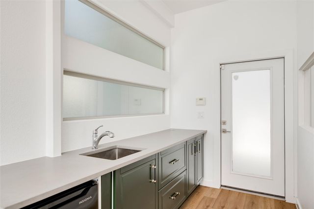 5237 Sendero Hills PKWY, Austin, TX 78724