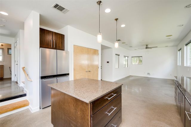 5237 Sendero Hills PKWY, Austin, TX 78724