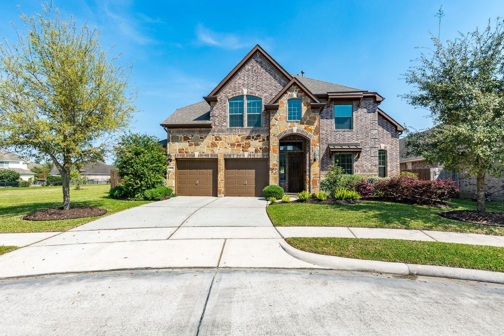 14214 Teaberry Breeze Court, Houston, TX 77044