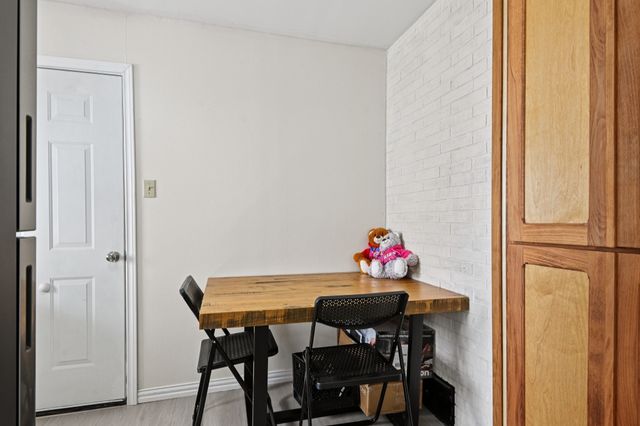 2106 Avalon Lane, Arlington, TX 76014