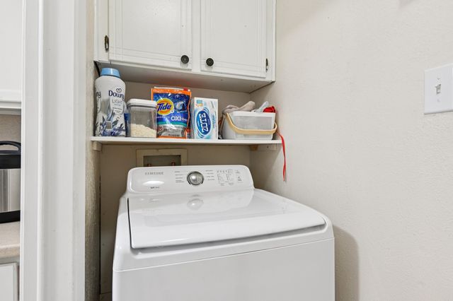 2106 Avalon Lane, Arlington, TX 76014