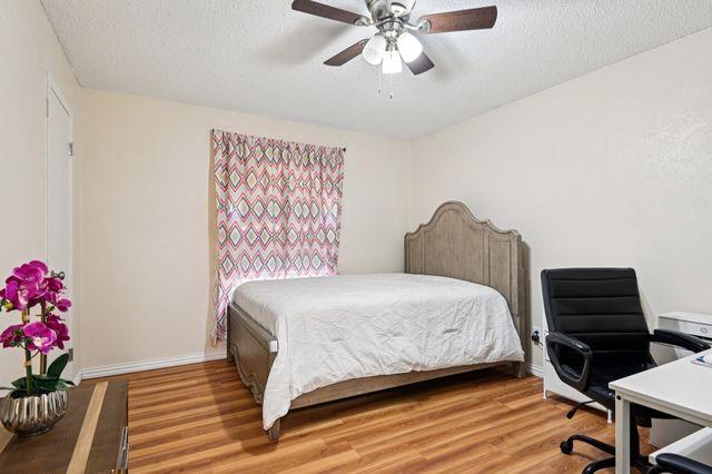 2106 Avalon Lane, Arlington, TX 76014