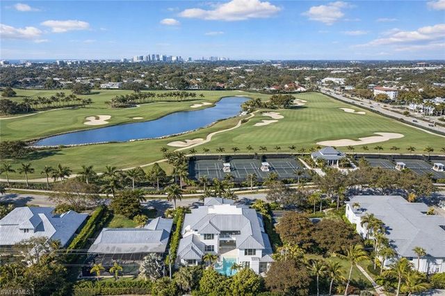 774 GOLF DR, Naples, FL 34102