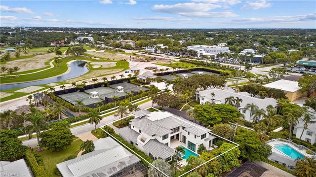 774 GOLF DR, Naples, FL 34102