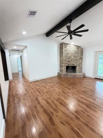 7007 Pine Grove Drive, Houston, TX 77092