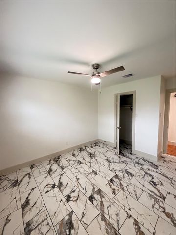 7007 Pine Grove Drive, Houston, TX 77092