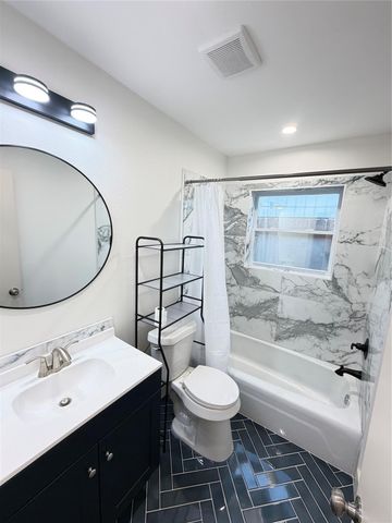7007 Pine Grove Drive, Houston, TX 77092
