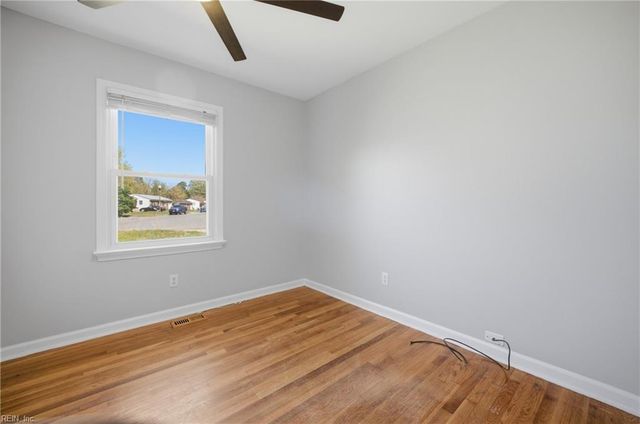 219 Goode DR, Newport News, VA 23602