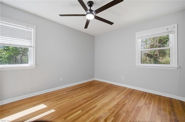 219 Goode DR, Newport News, VA 23602