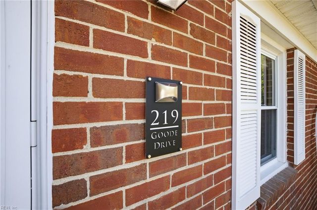 219 Goode DR, Newport News, VA 23602