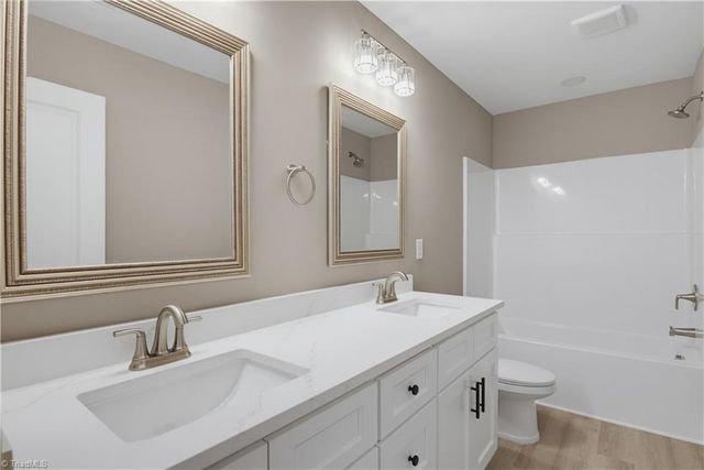 2107 Medhurst Drive, Greensboro, NC 27410