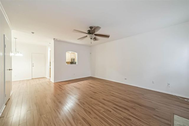 9850 Pagewood Lane 1902, Houston, TX 77042