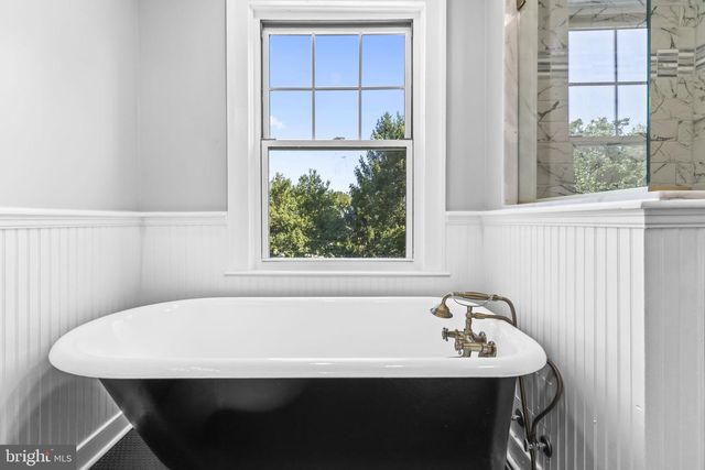 525 SMALL REWARD RD, Huntingtown, MD 20639