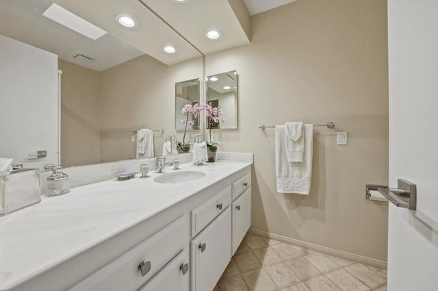 58 Colgate Drive, Rancho Mirage, CA 92270