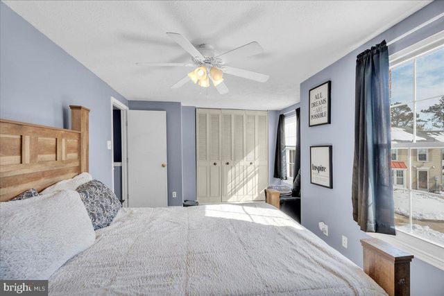 195 VILLA KNOLL CT, Sicklerville, NJ 08081