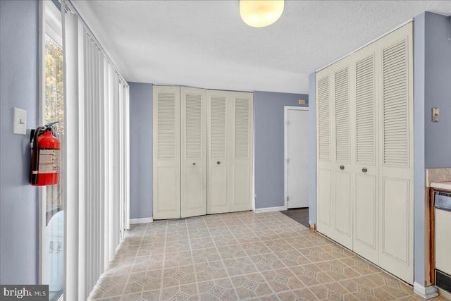 195 VILLA KNOLL CT, Sicklerville, NJ 08081