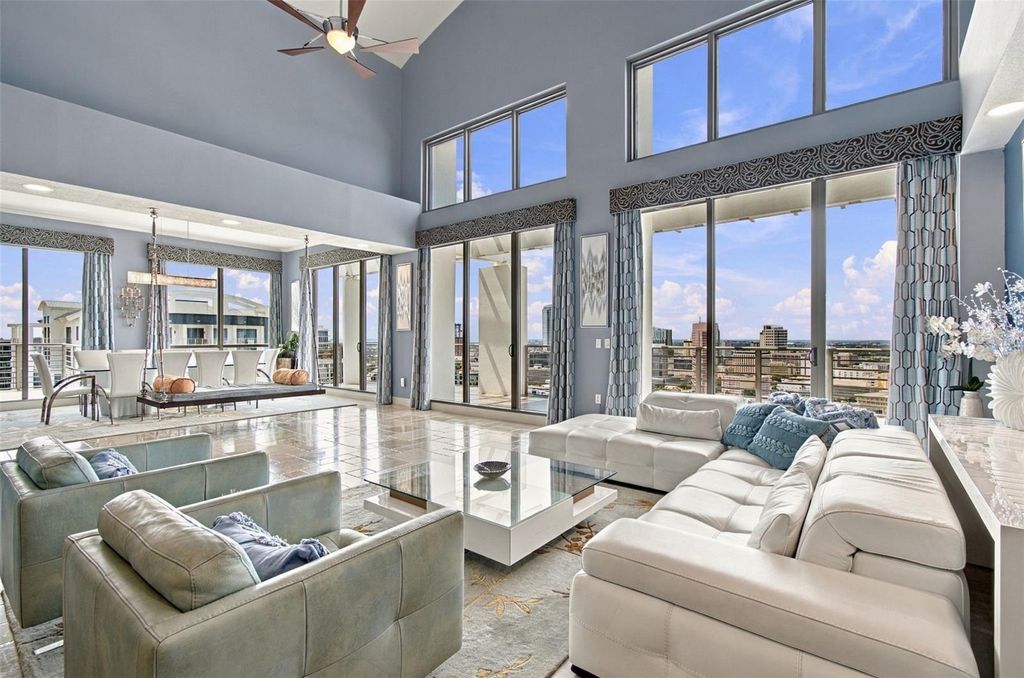 Image 11 of property listing at 1209 E CUMBERLAND AVENUE 2901, Tampa, FL 33602