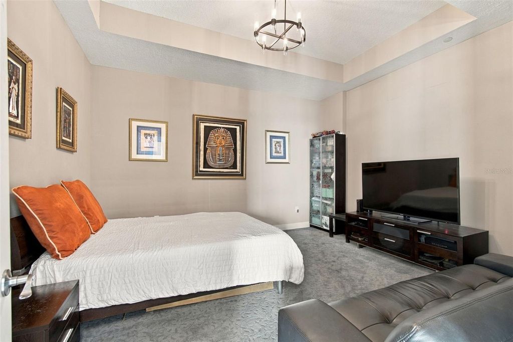 Image 20 of property listing at 1209 E CUMBERLAND AVENUE 2901, Tampa, FL 33602