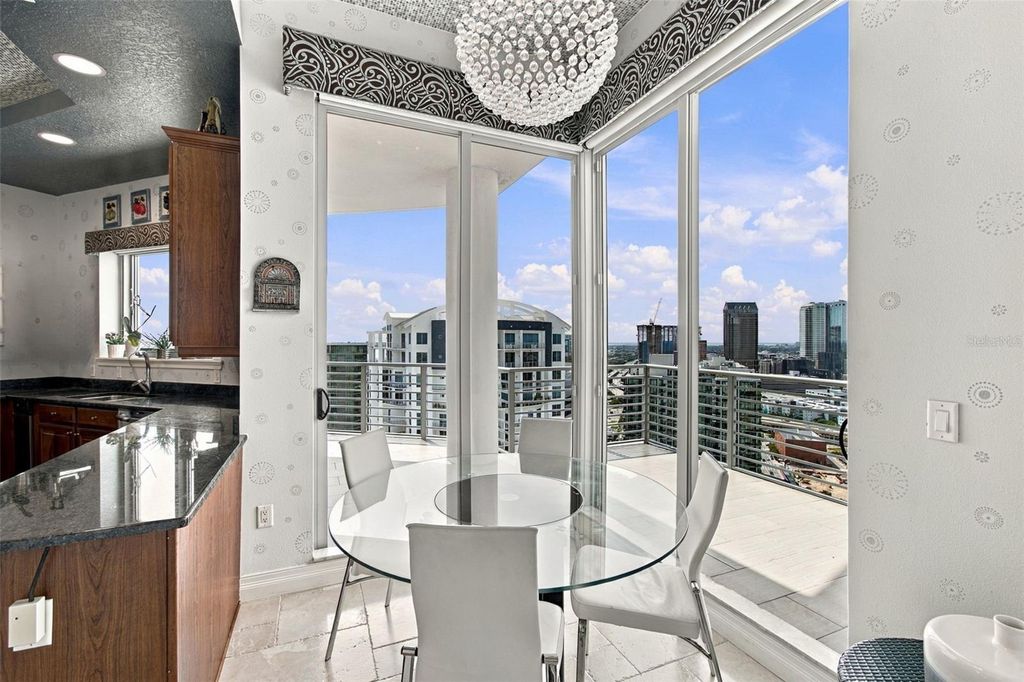 Image 23 of property listing at 1209 E CUMBERLAND AVENUE 2901, Tampa, FL 33602