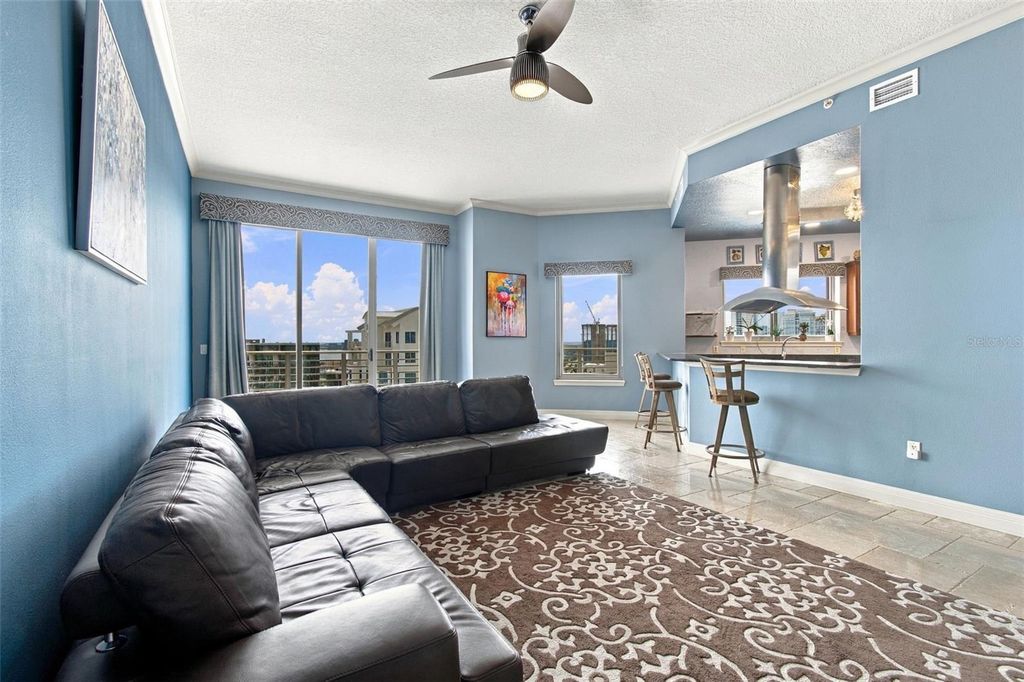 Image 32 of property listing at 1209 E CUMBERLAND AVENUE 2901, Tampa, FL 33602