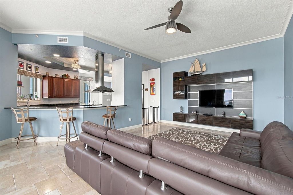 Image 33 of property listing at 1209 E CUMBERLAND AVENUE 2901, Tampa, FL 33602