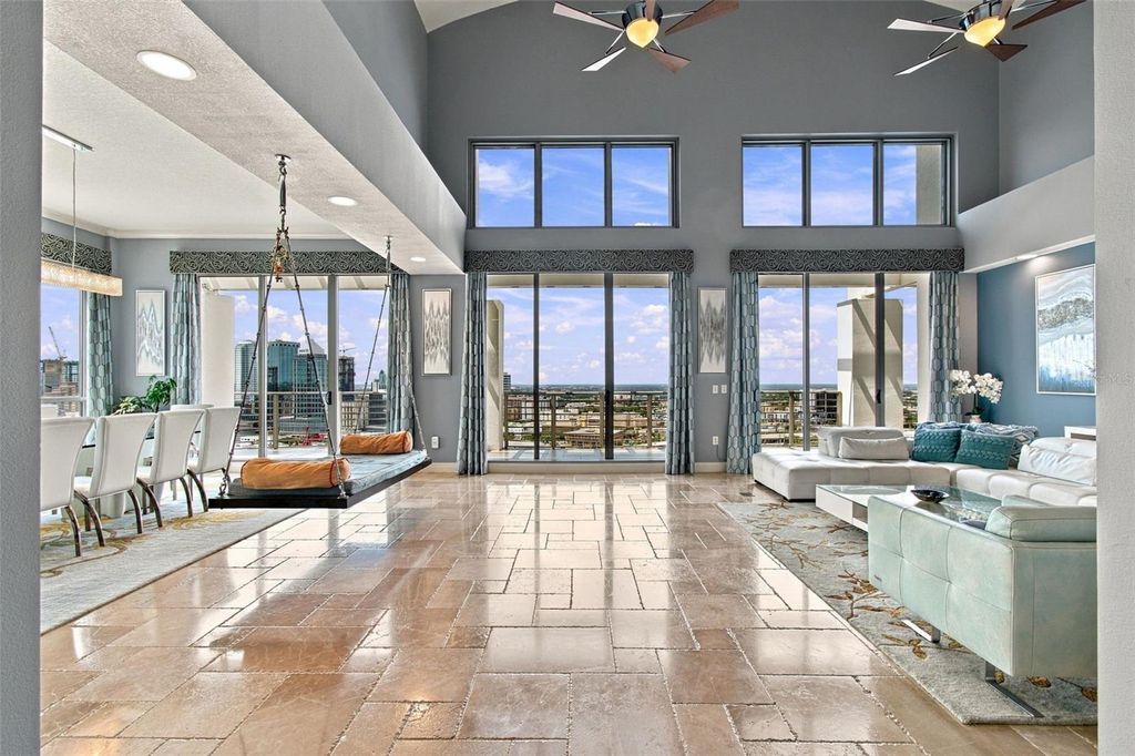 Image 5 of property listing at 1209 E CUMBERLAND AVENUE 2901, Tampa, FL 33602