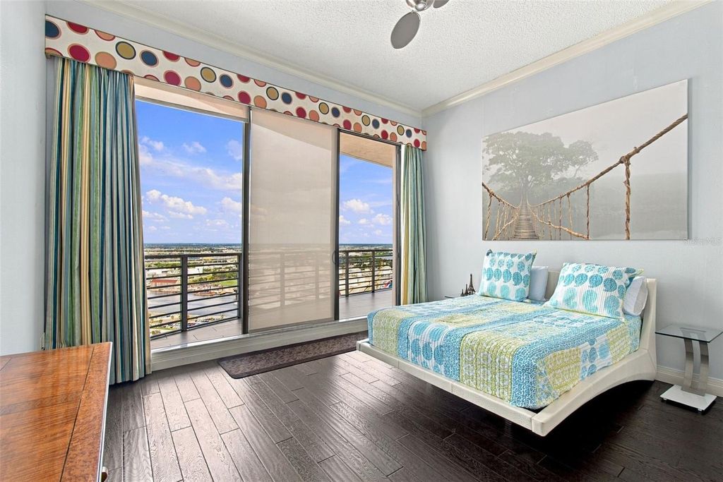 Image 49 of property listing at 1209 E CUMBERLAND AVENUE 2901, Tampa, FL 33602