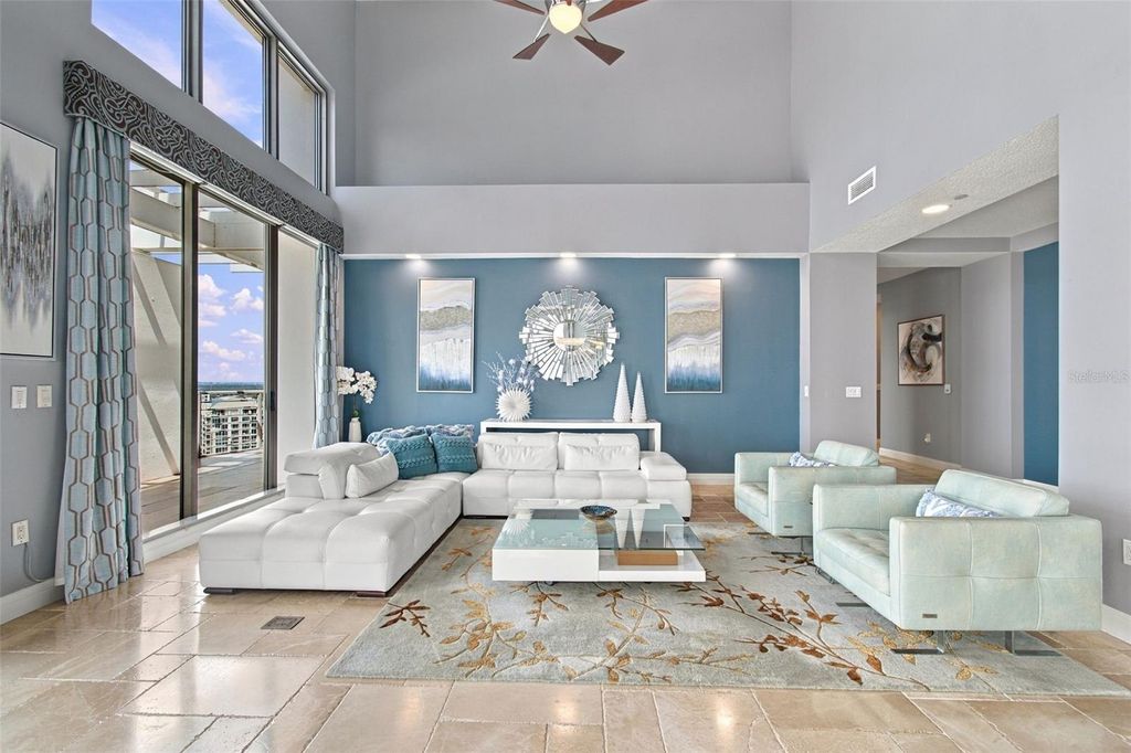Image 7 of property listing at 1209 E CUMBERLAND AVENUE 2901, Tampa, FL 33602