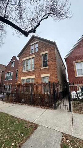 3026 S Saint Louis Avenue, Chicago, IL 60623