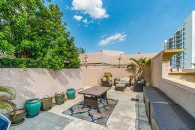 410 Evernia Street 807, West Palm Beach, FL 33401