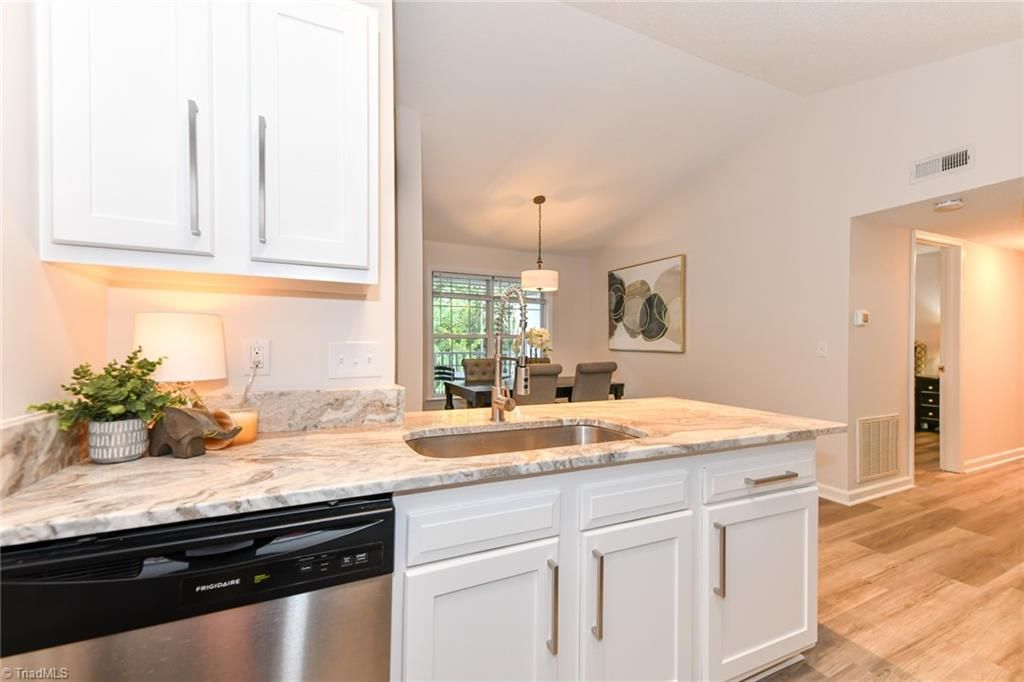 3638 Morris Farm Drive 3B, Greensboro, NC 27409