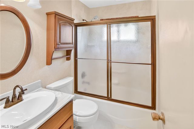 7704 Cecelia Drive, Parma, OH 44134