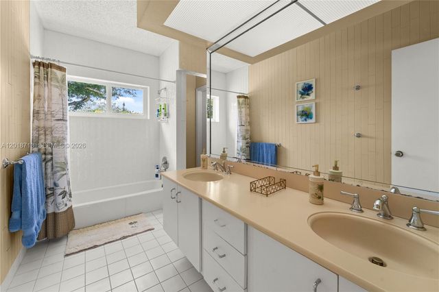 8380 SW 186 Street, Cutler Bay, FL 33157