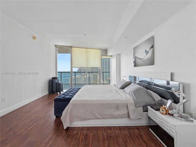 495 Brickell Avenue 2707, Miami, FL 33131