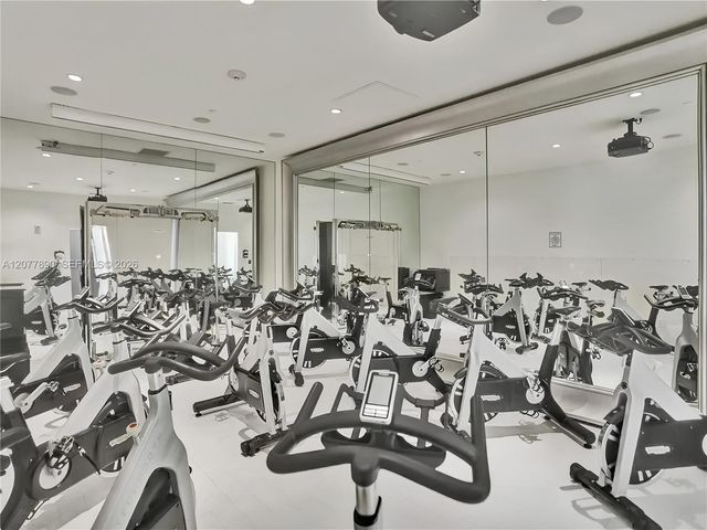 495 Brickell Avenue 2707, Miami, FL 33131