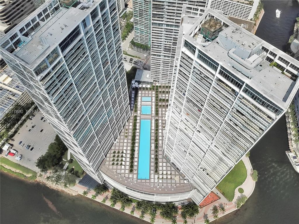 495 Brickell Avenue 2707, Miami, FL 33131