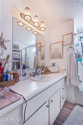 8401 N 67 Avenue 128, Glendale, AZ 85302