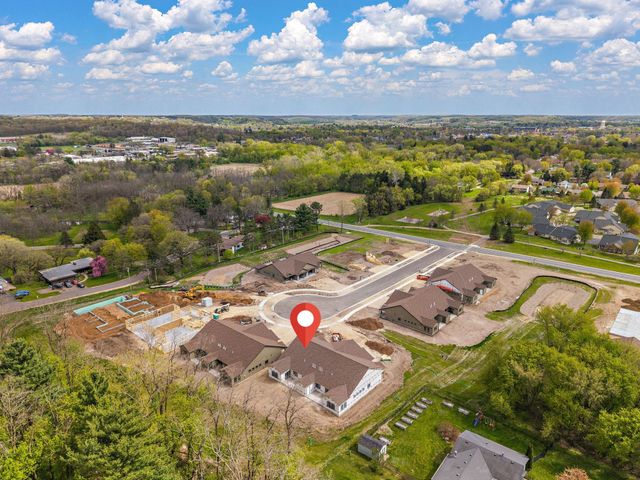 1079 Legend Lane, River Falls, WI 54022