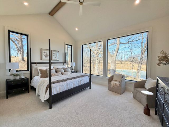 10321 Thorne Drive, West Des Moines, IA 50266