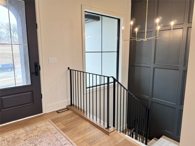 10321 Thorne Drive, West Des Moines, IA 50266