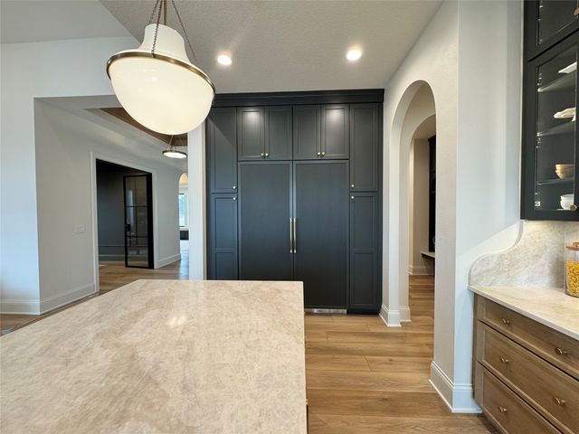 10321 Thorne Drive, West Des Moines, IA 50266