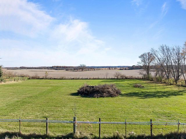 W1049 County Road D, Burlington, WI 53105