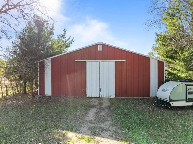 W1049 County Road D, Burlington, WI 53105