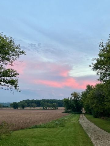 W1049 County Road D, Burlington, WI 53105