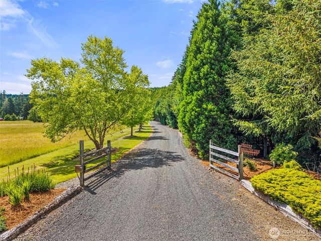 1677 North Fork Road, Chehalis, WA 98532