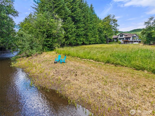 1677 North Fork Road, Chehalis, WA 98532