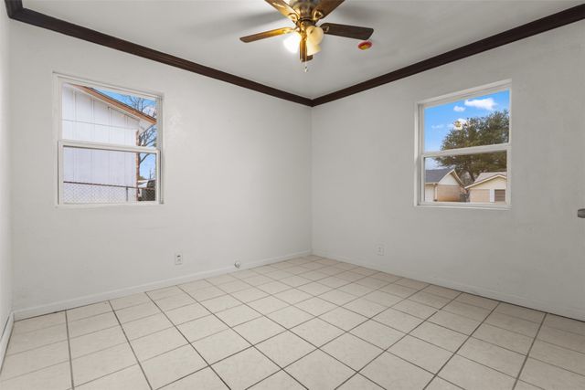 501 Franklin Drive, Euless, TX 76040