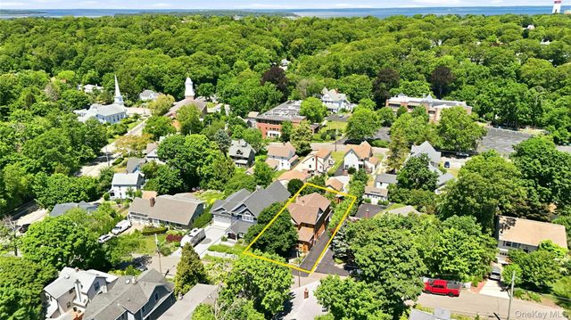 29 Vail Street, Northport, NY 11768